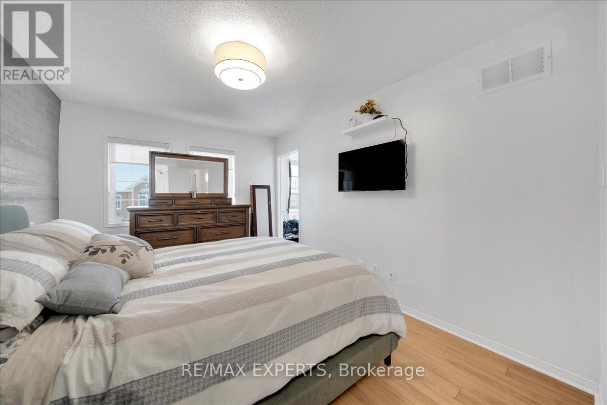 36 - 165 Fieldstone Drive, Vaughan, Ontario  L4L 9M1 - Photo 28 - N12771708