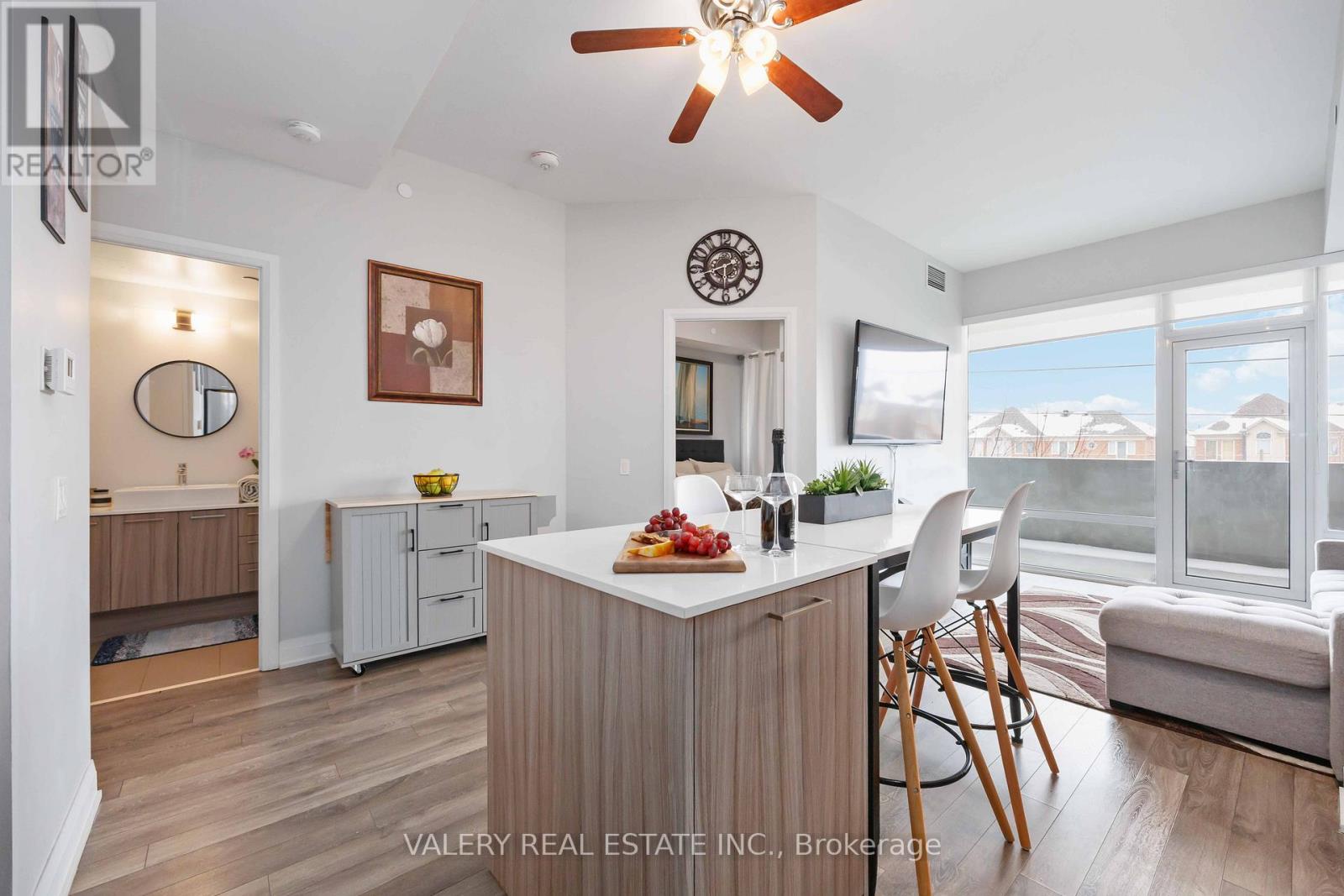 325 - 4800 Highway 7, Vaughan, Ontario  L4L 1H8 - Photo 12 - N12771710