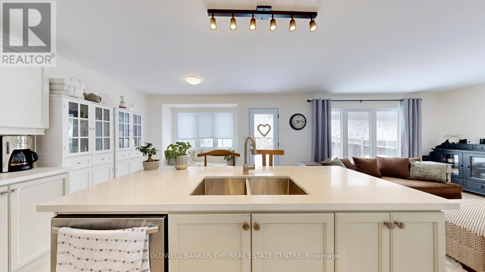 40 Steele Street, New Tecumseth, Ontario  L9R 0E6 - Photo 16 - N12771712