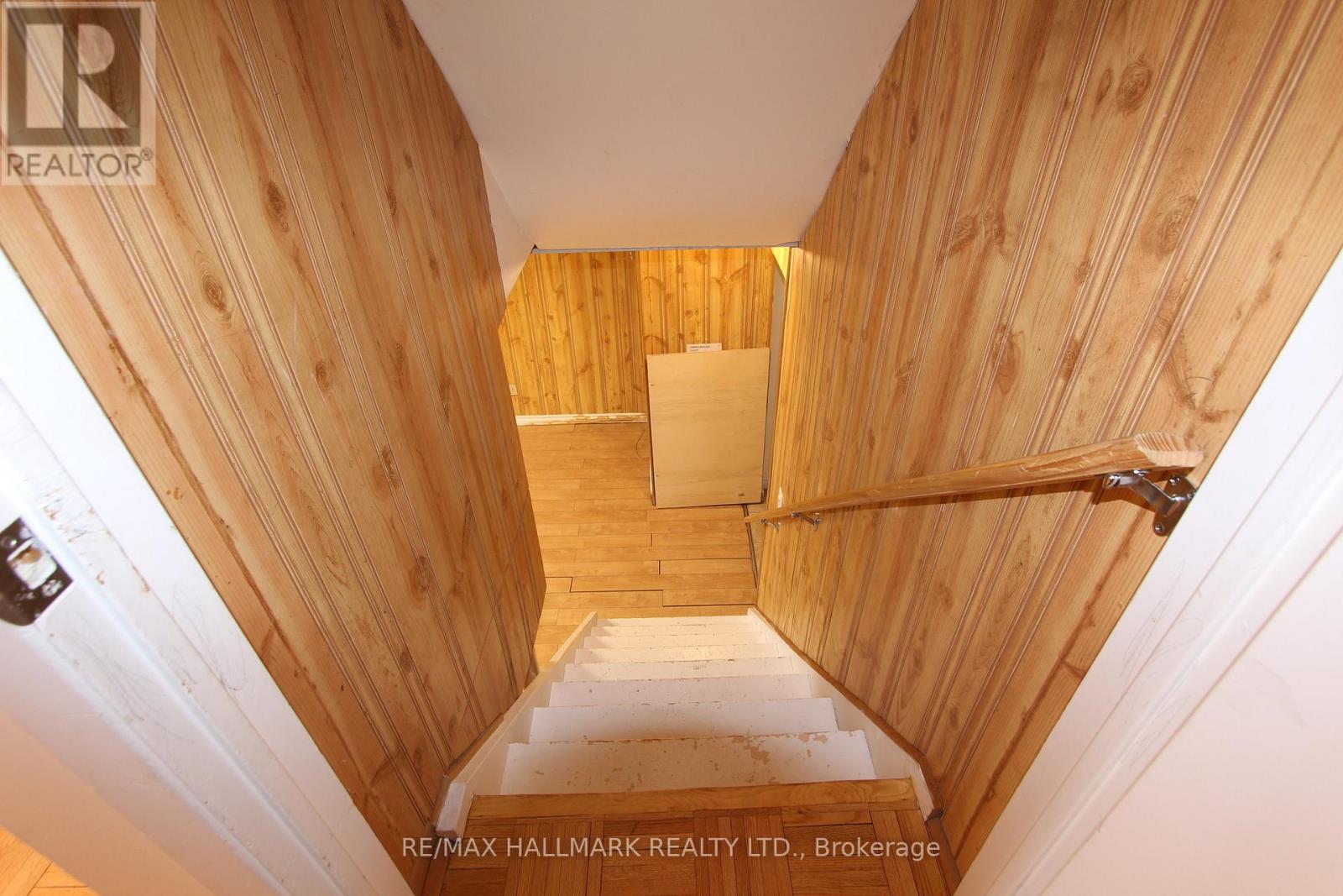 22 Springhead Gardens, Richmond Hill, Ontario  L4C 5B9 - Photo 18 - N12771724