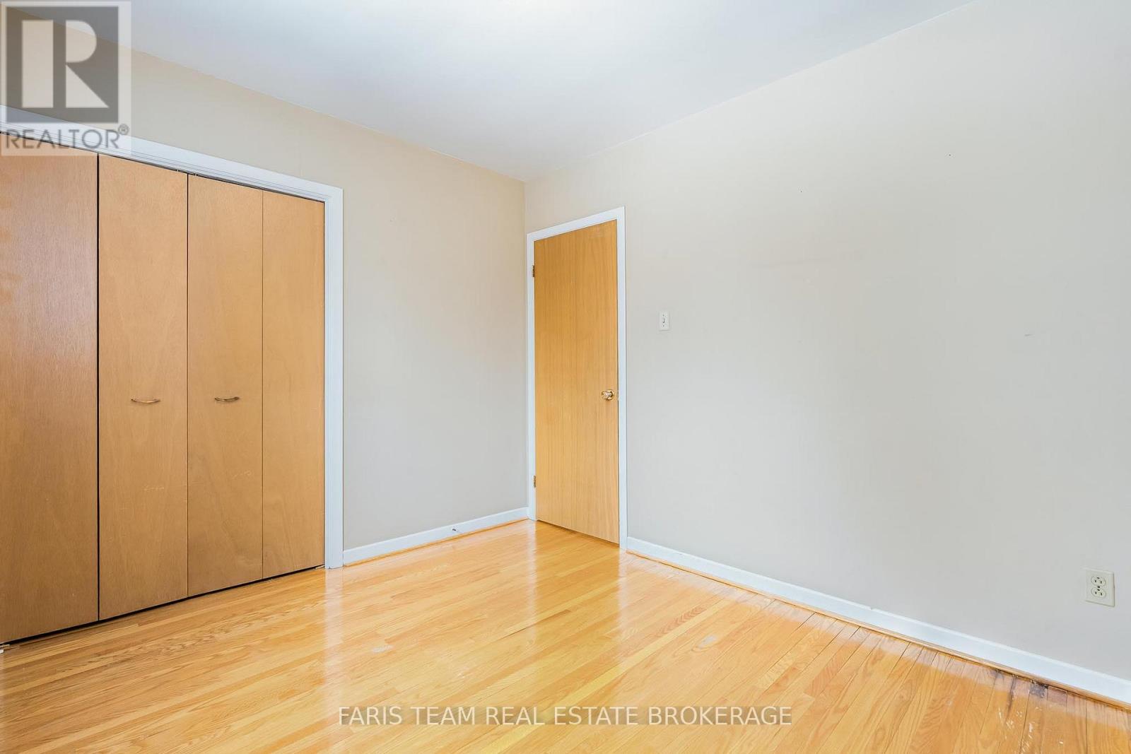 64 Steel Street, Barrie (Grove East), Ontario  L4M 4H5 - Photo 17 - S12771602