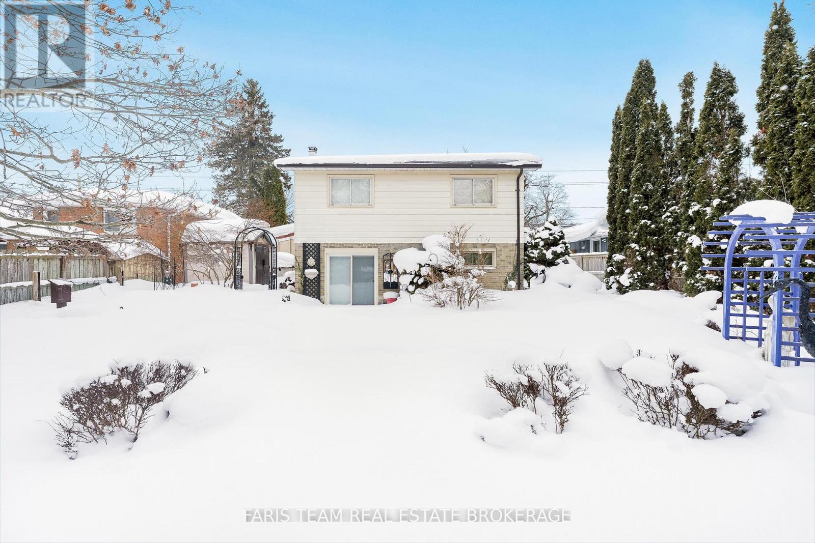 64 Steel Street, Barrie (Grove East), Ontario  L4M 4H5 - Photo 21 - S12771602