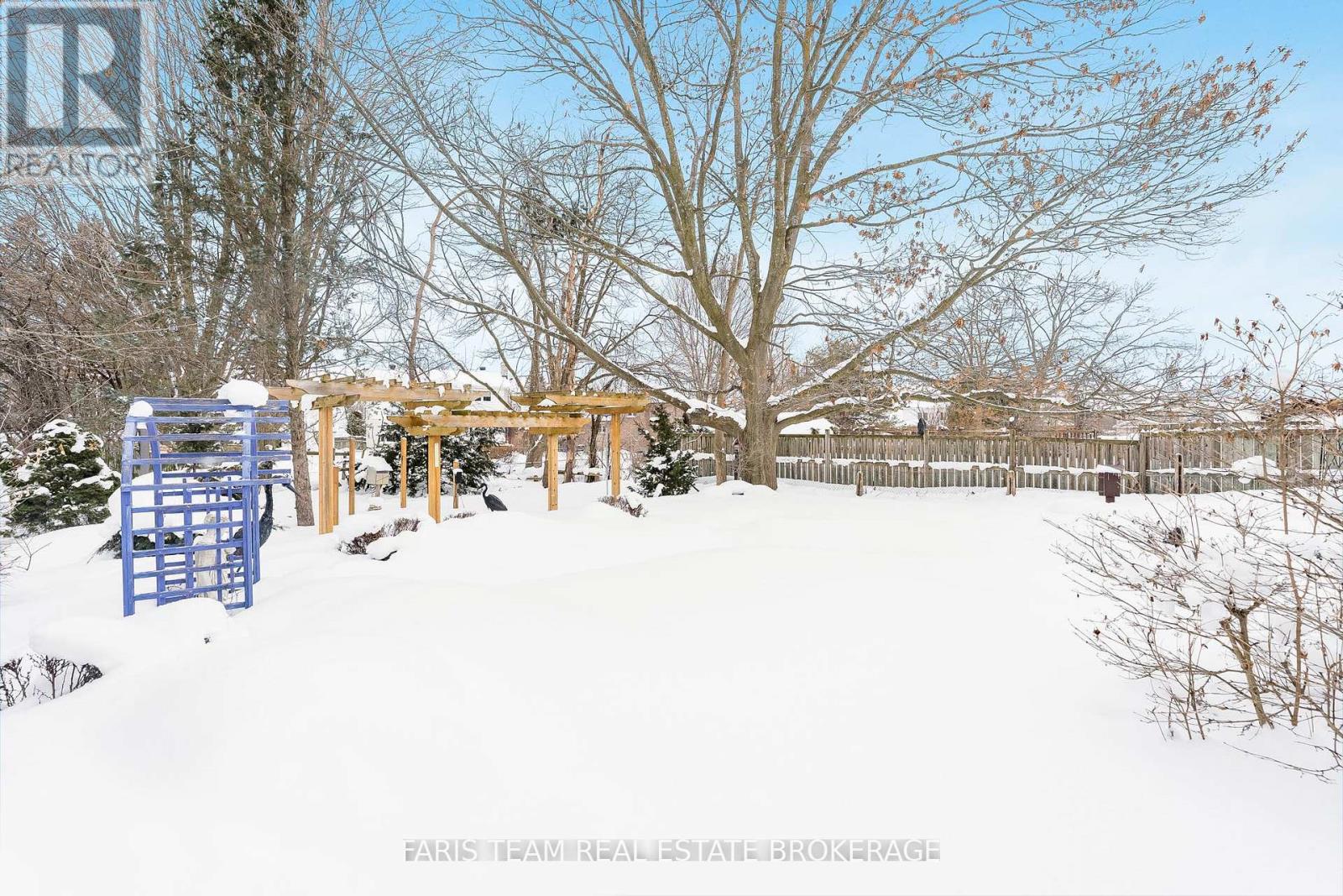 64 Steel Street, Barrie (Grove East), Ontario  L4M 4H5 - Photo 23 - S12771602