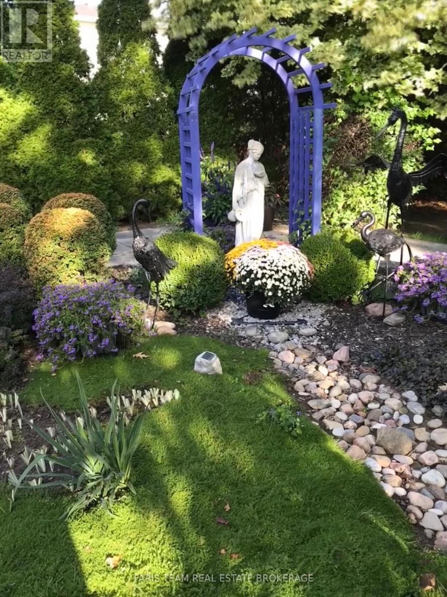 64 Steel Street, Barrie (Grove East), Ontario  L4M 4H5 - Photo 27 - S12771602