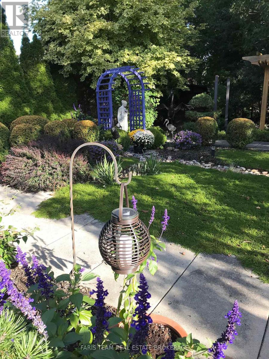 64 Steel Street, Barrie (Grove East), Ontario  L4M 4H5 - Photo 28 - S12771602