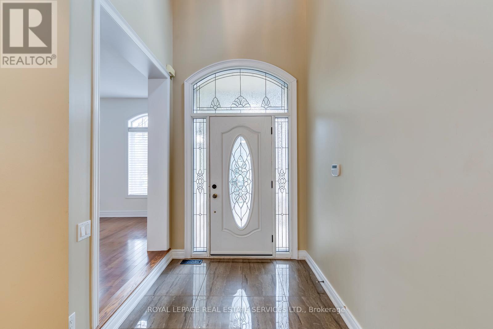 169 Spring Azure Crescent, Oakville, Ontario  L6L 6V7 - Photo 11 - W12771632