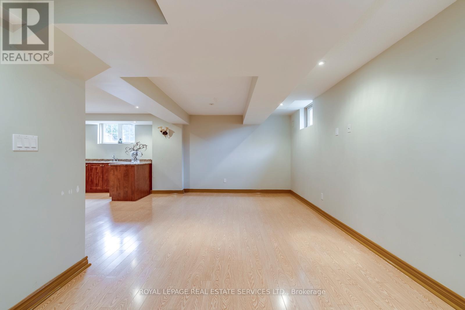 169 Spring Azure Crescent, Oakville, Ontario  L6L 6V7 - Photo 36 - W12771632