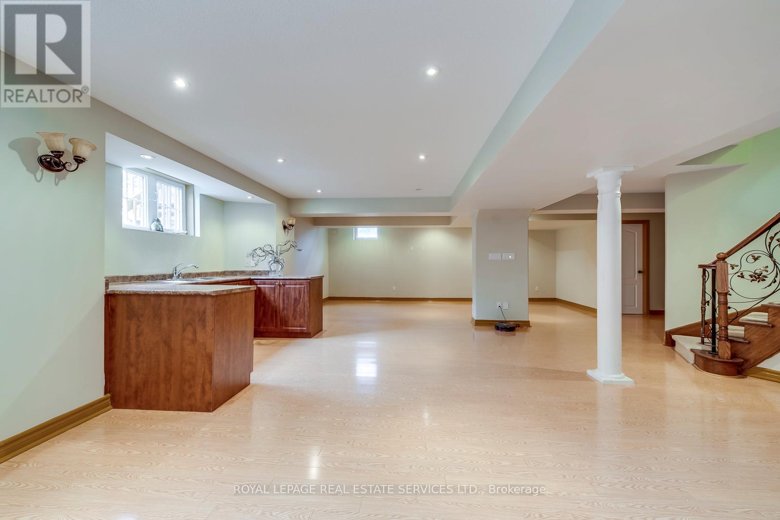 169 Spring Azure Crescent, Oakville, Ontario  L6L 6V7 - Photo 40 - W12771632