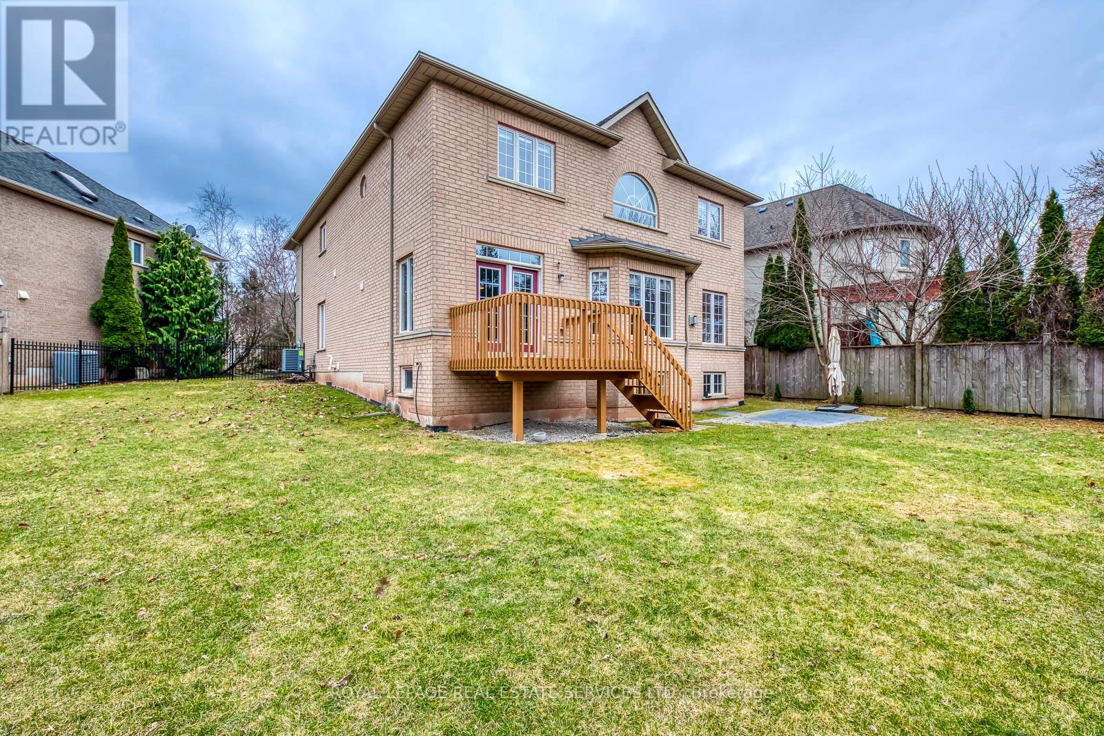 169 Spring Azure Crescent, Oakville, Ontario  L6L 6V7 - Photo 48 - W12771632