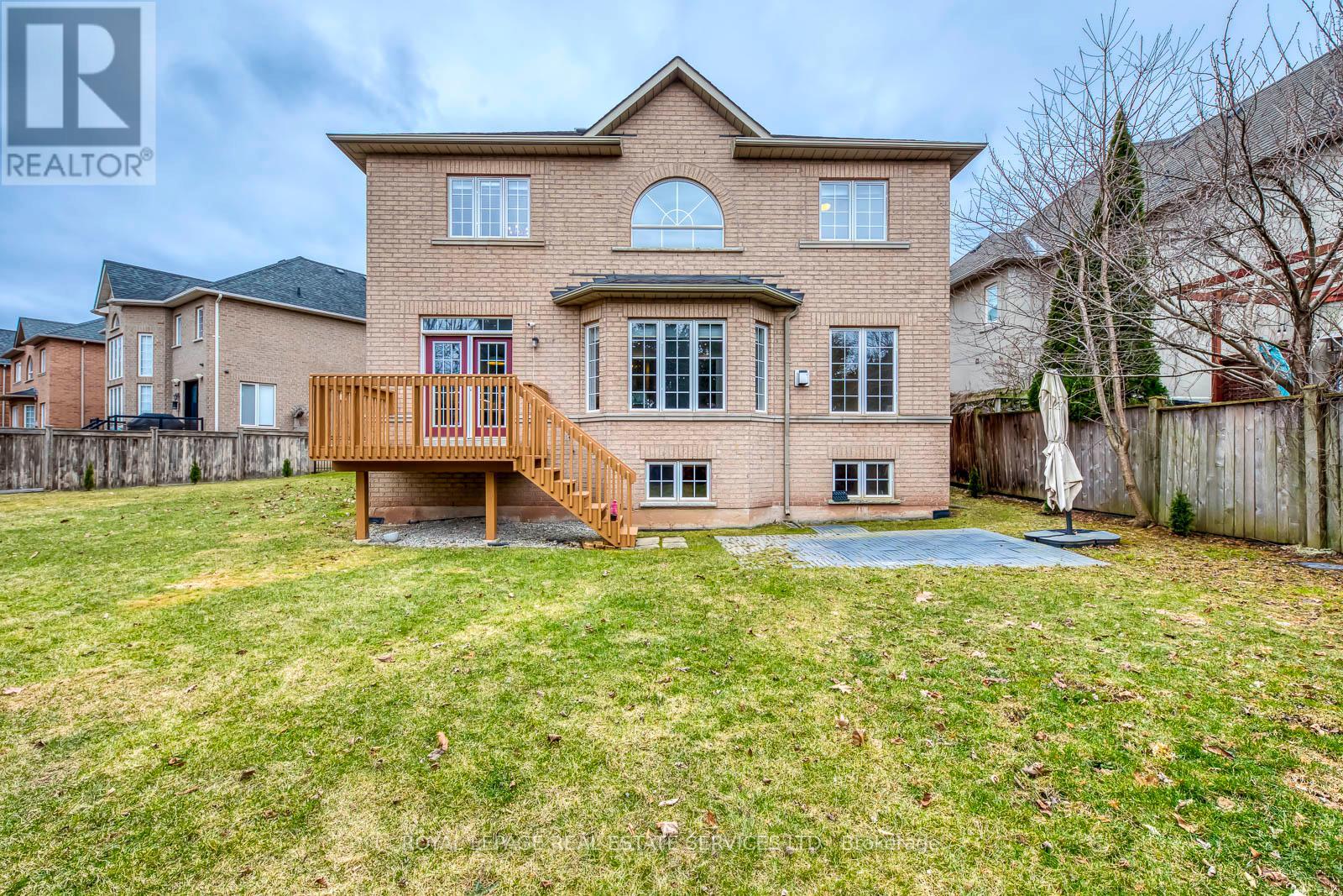 169 Spring Azure Crescent, Oakville, Ontario  L6L 6V7 - Photo 50 - W12771632