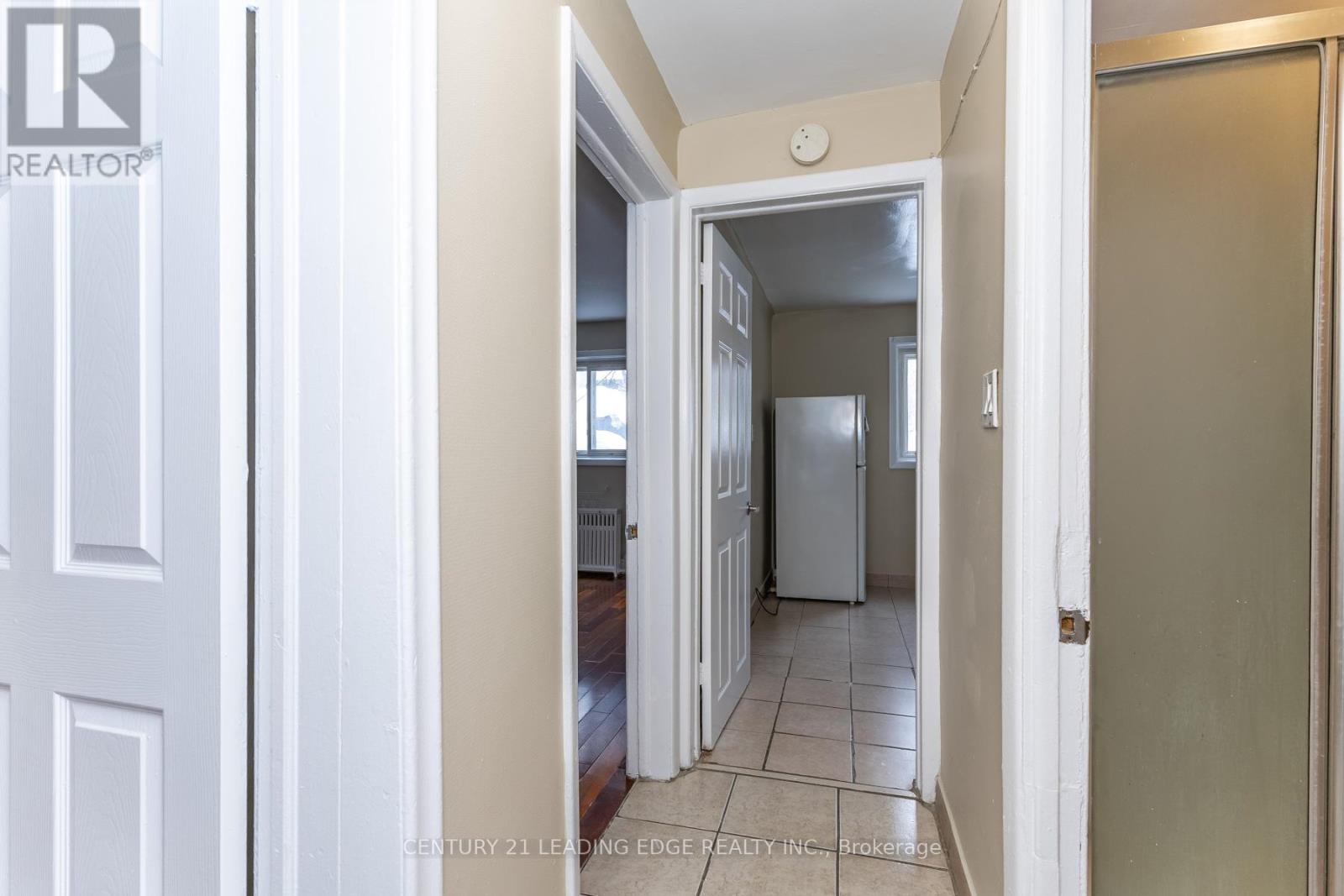 62 Branstone Road, Toronto, Ontario  M6E 4E4 - Photo 41 - W12771648