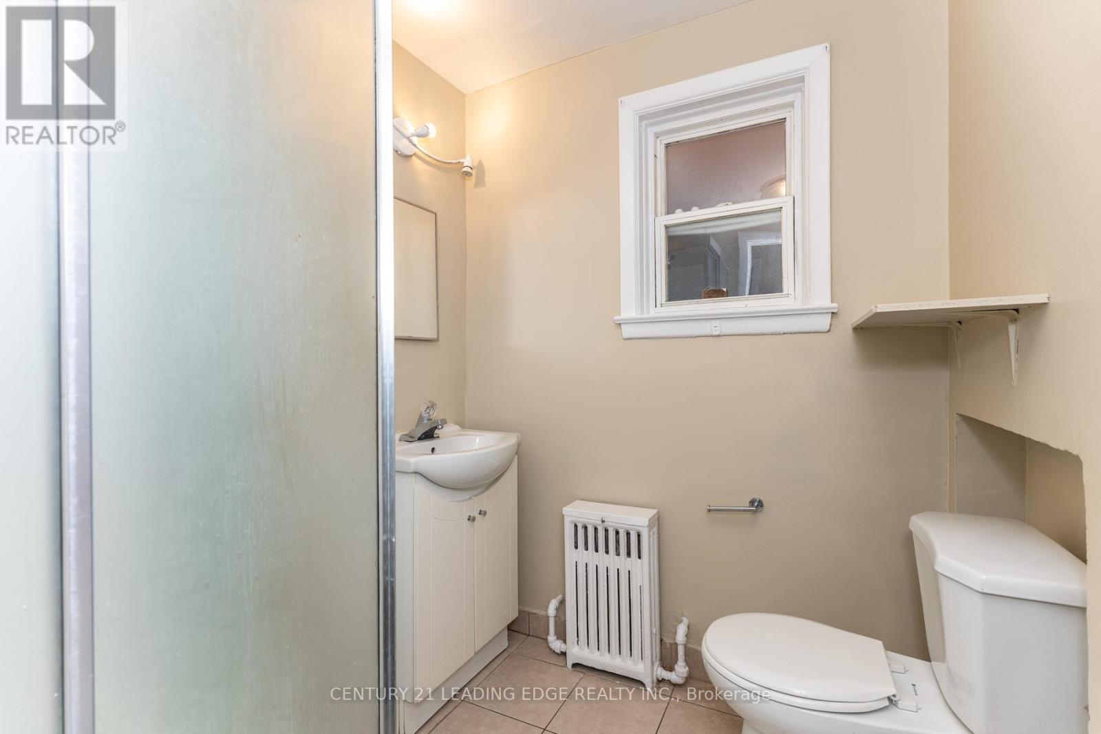 62 Branstone Road, Toronto, Ontario  M6E 4E4 - Photo 42 - W12771648