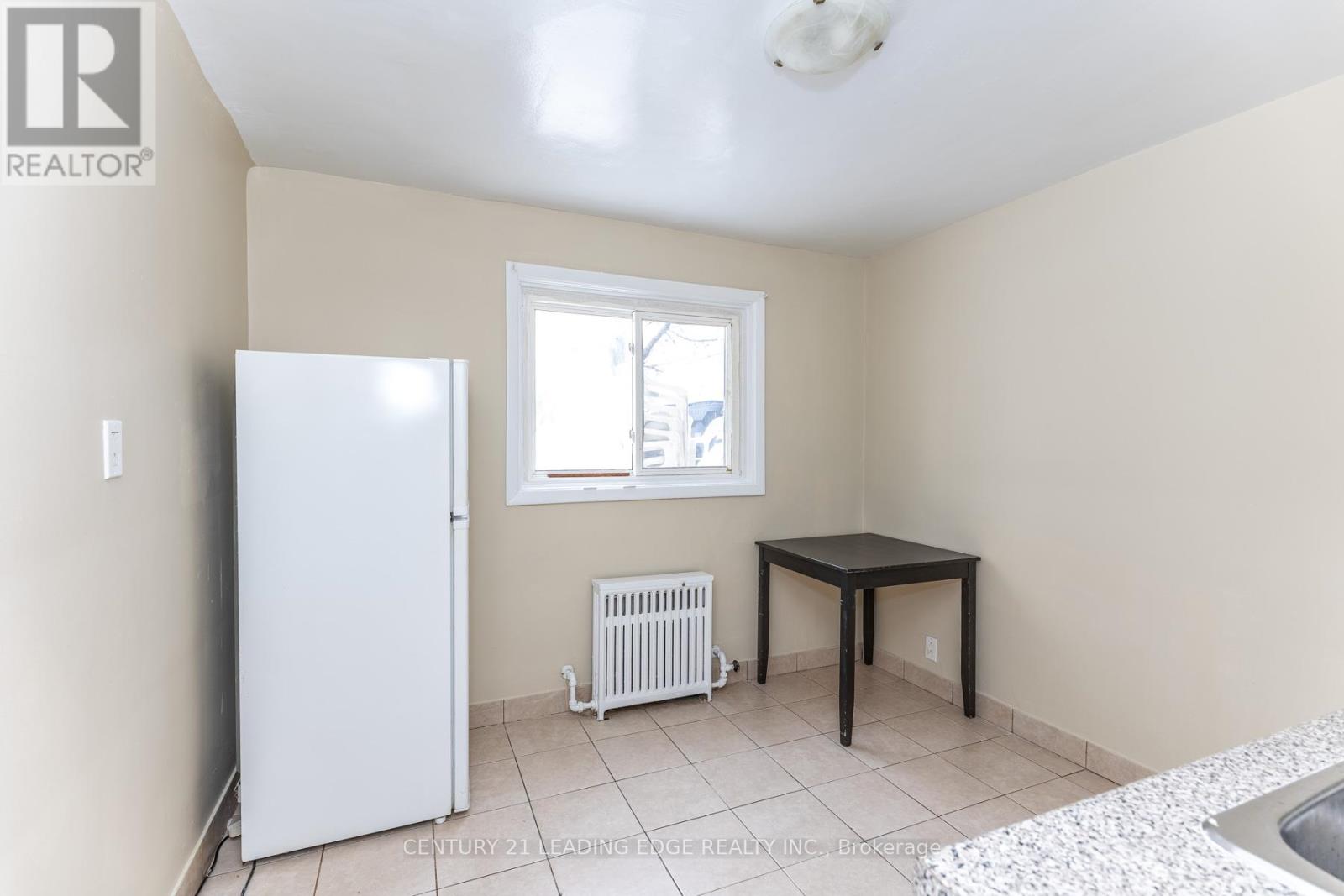 62 Branstone Road, Toronto, Ontario  M6E 4E4 - Photo 47 - W12771648