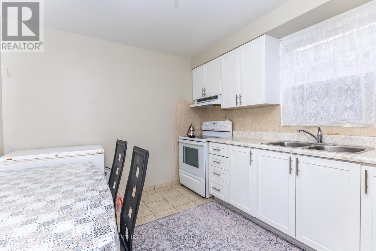 62 Branstone Road, Toronto, Ontario  M6E 4E4 - Photo 7 - W12771648