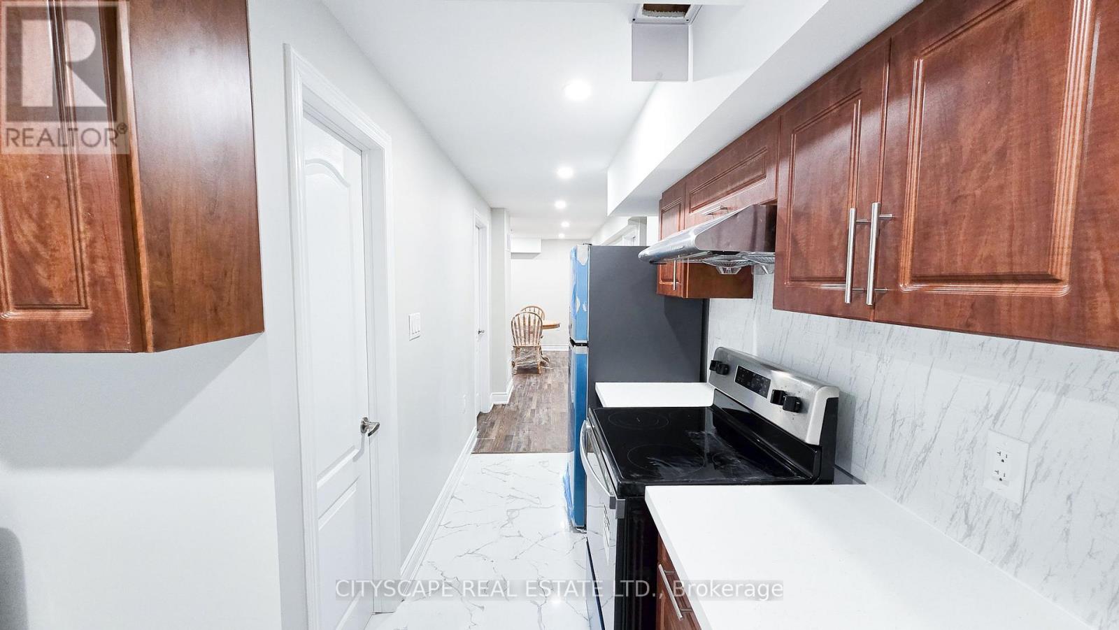 Lower - 121 Ashdale Road, Brampton, Ontario  L6Y 5N2 - Photo 15 - W12771656