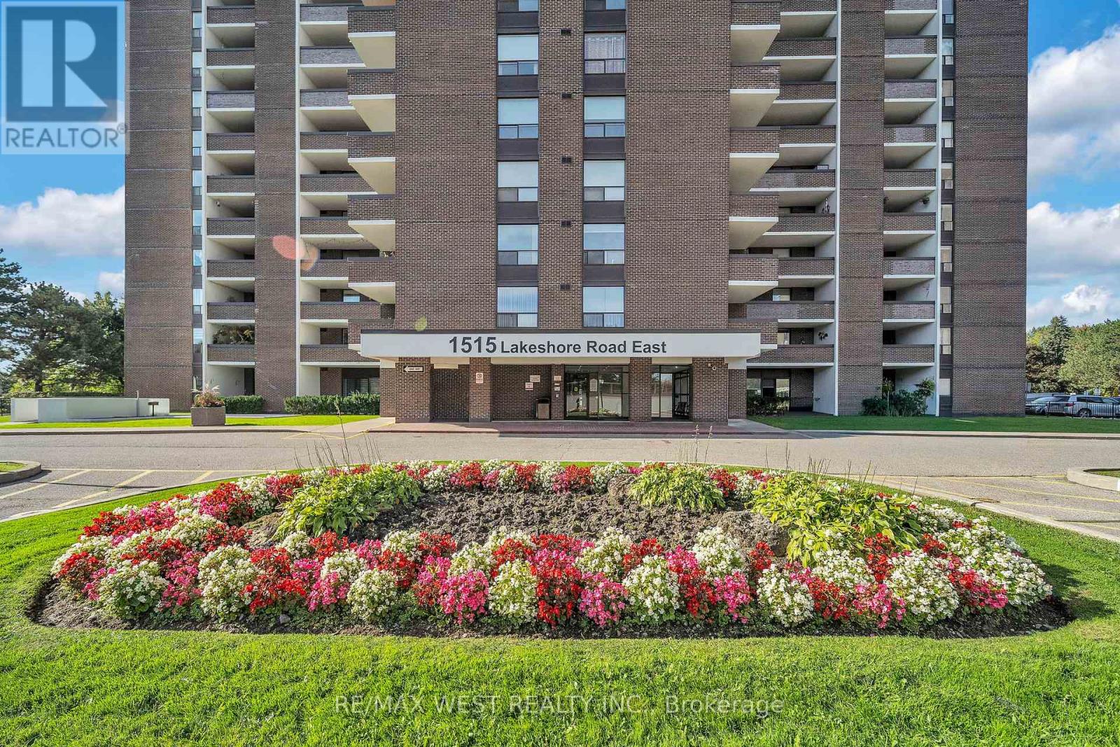 2005 - 1515 Lakeshore Road E, Mississauga, Ontario  L5E 3E3 - Photo 22 - W12771698