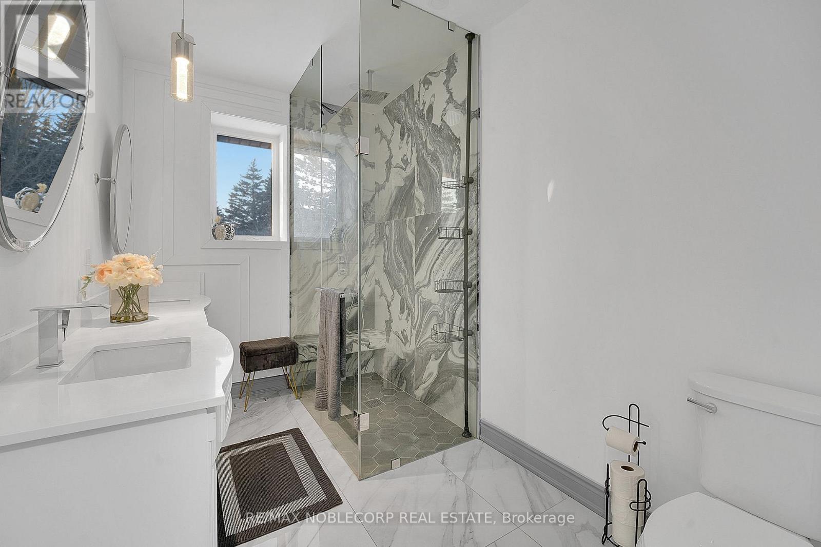 14 Bowman Avenue, Brampton, Ontario  L6P 0X5 - Photo 20 - W12771734