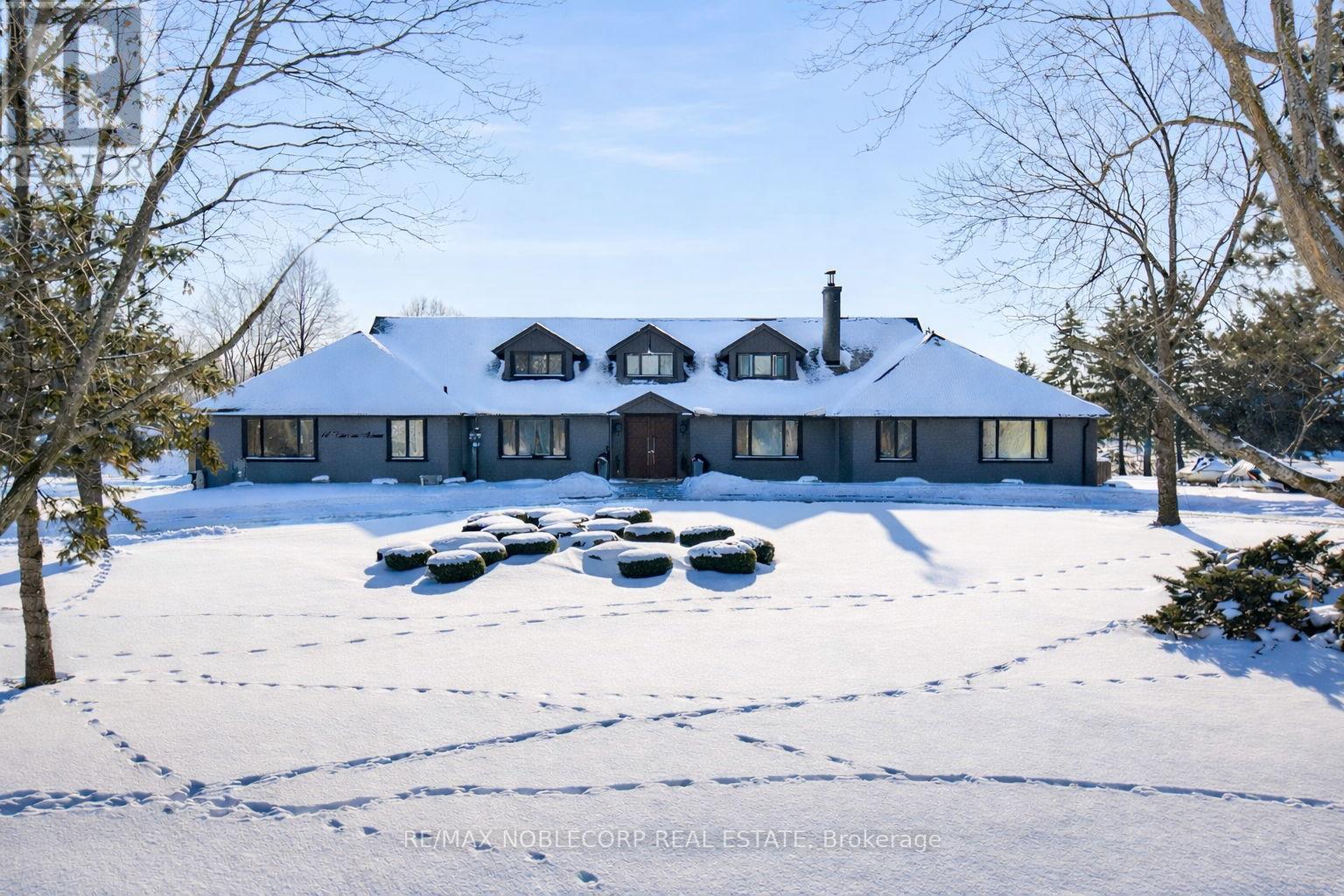 14 Bowman Avenue, Brampton, Ontario  L6P 0X5 - Photo 3 - W12771734