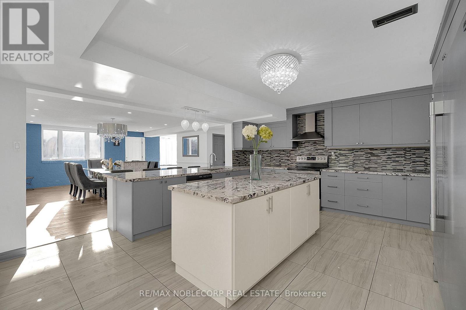 14 Bowman Avenue, Brampton, Ontario  L6P 0X5 - Photo 31 - W12771734