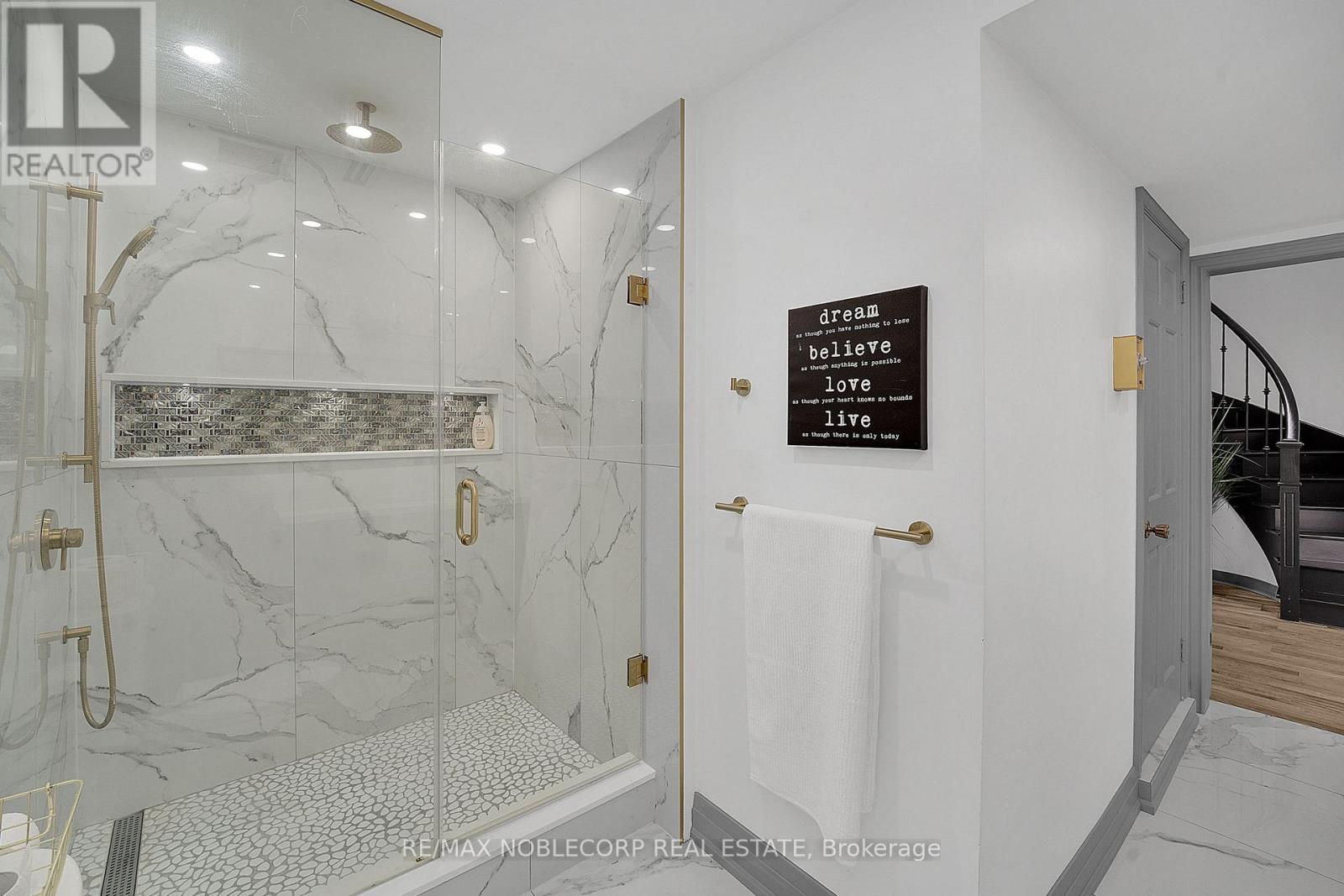 14 Bowman Avenue, Brampton, Ontario  L6P 0X5 - Photo 41 - W12771734