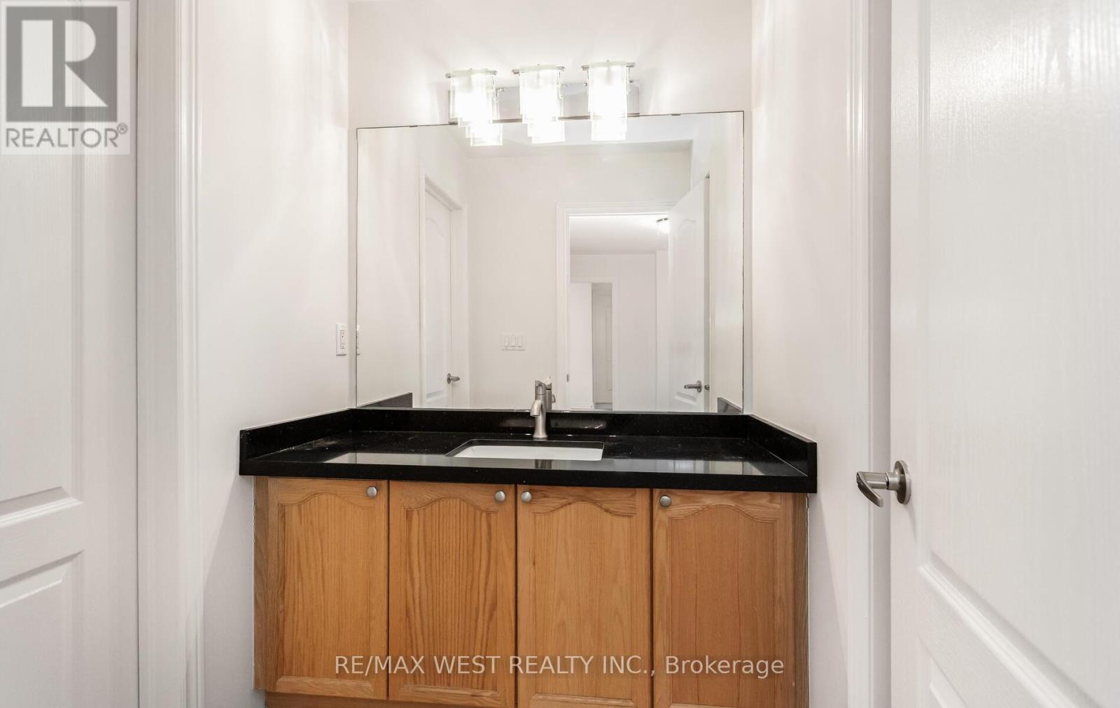 4653 Colombo Crescent, Mississauga, Ontario  L5M 7R2 - Photo 38 - W12771754