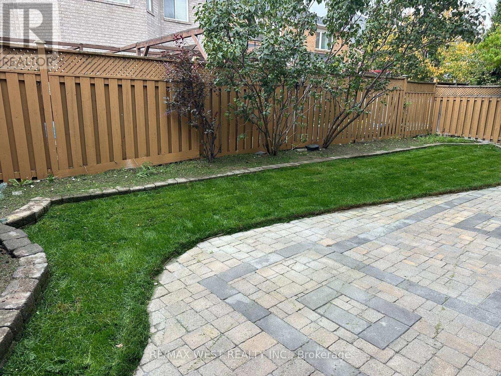 4653 Colombo Crescent, Mississauga, Ontario  L5M 7R2 - Photo 49 - W12771754