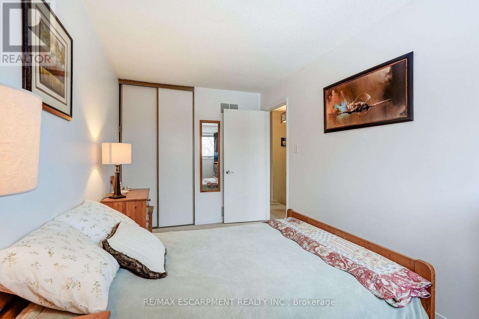 6428 Chaumont Crescent, Mississauga, Ontario  L5N 2M8 - Photo 19 - W12771792