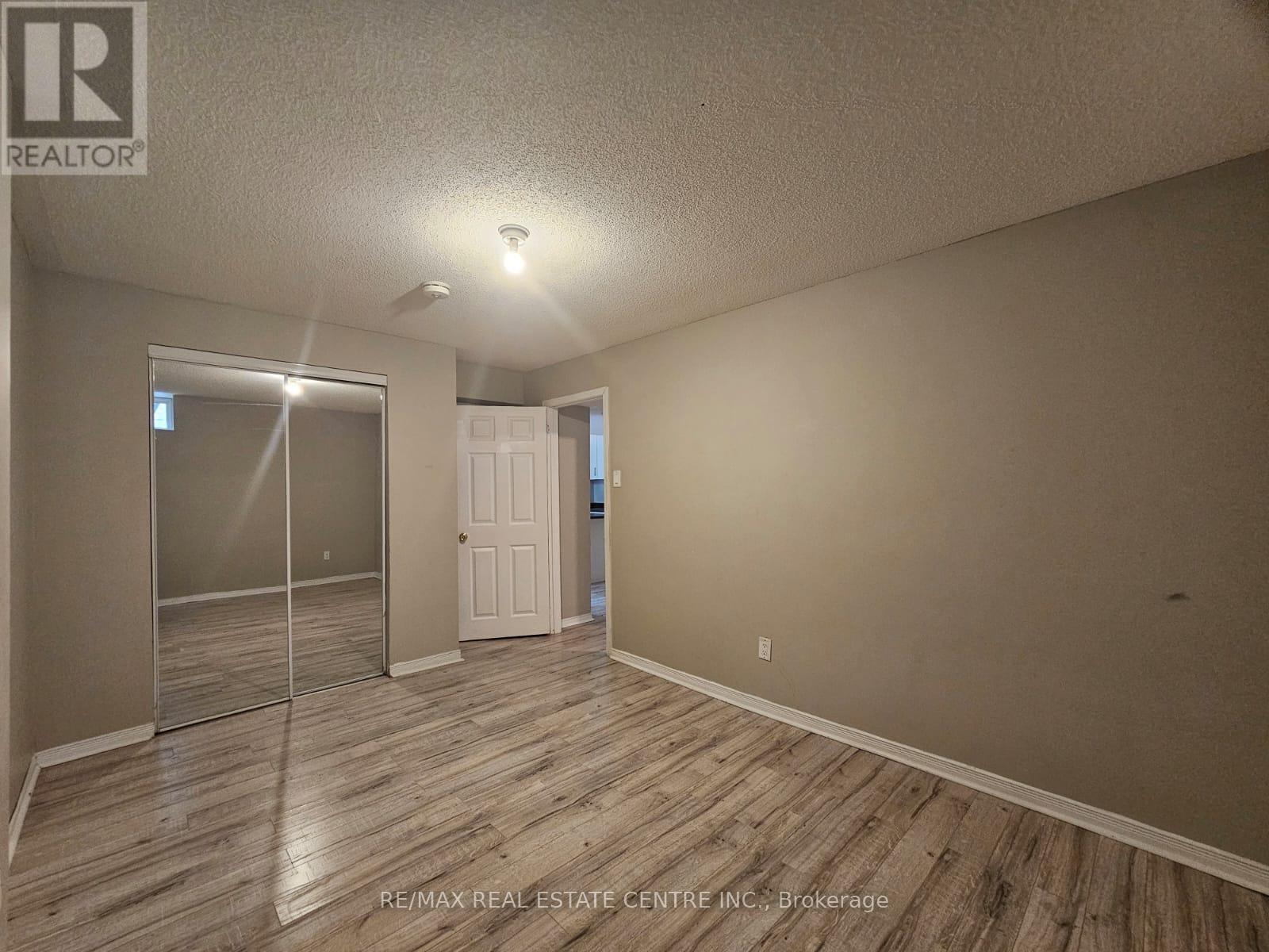 Basement - 112 Commodore Drive, Brampton, Ontario  L6X 0S6 - Photo 9 - W12714258