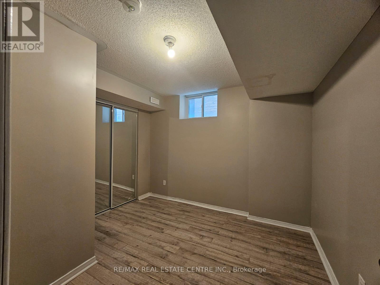 Basement - 112 Commodore Drive, Brampton, Ontario  L6X 0S6 - Photo 10 - W12714258