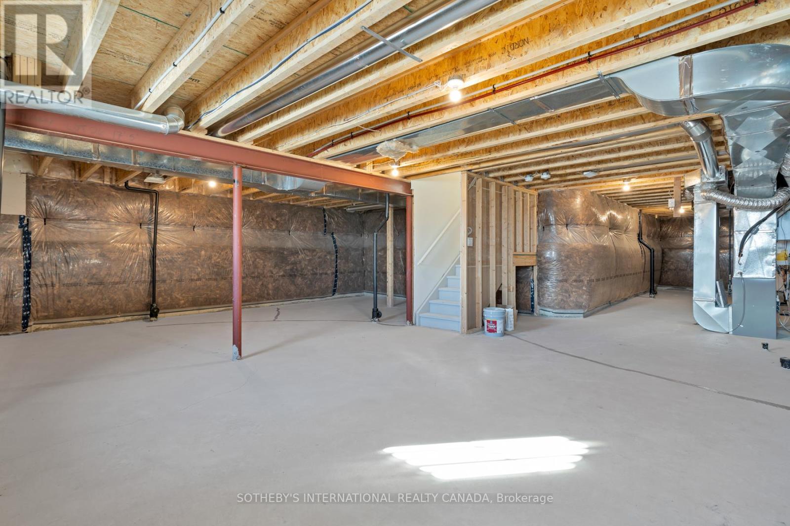 1556 Cookman Drive, Milton, Ontario  L9E 2A7 - Photo 46 - W12736588