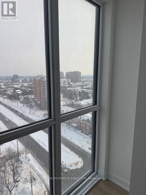 1411 - 1 Fairview Road E, Mississauga, Ontario  L5A 4C6 - Photo 8 - W12761158