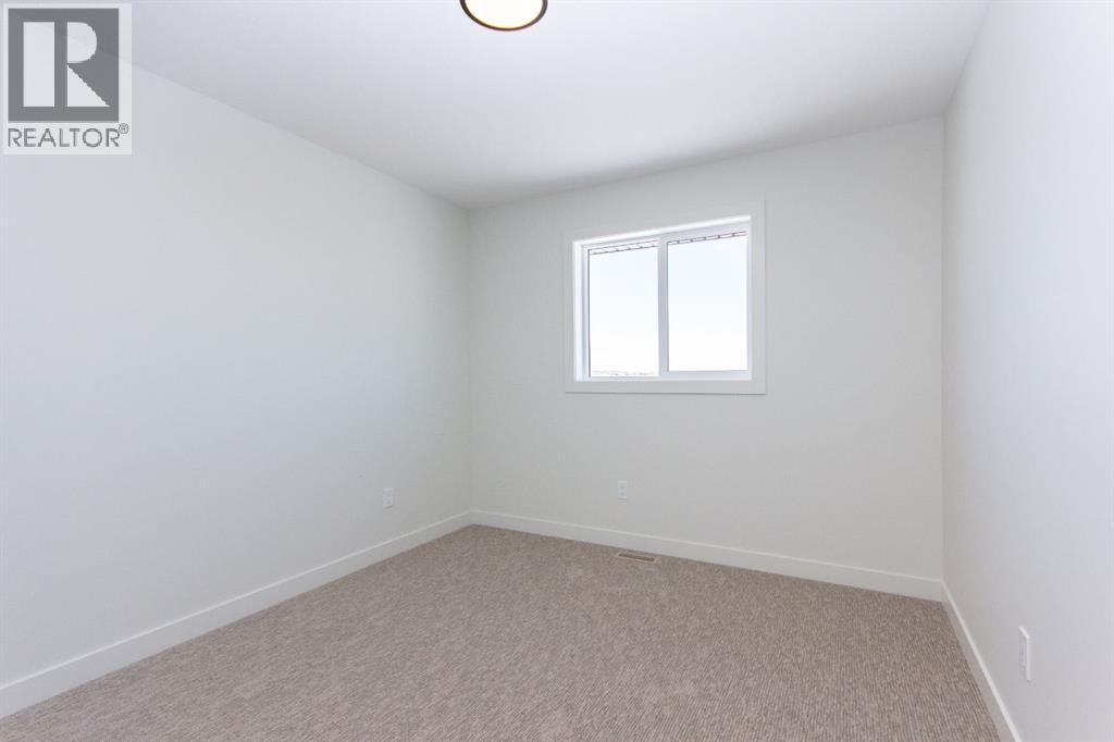 260 Augustus Way, Penhold, Alberta  T0M 1R0 - Photo 30 - A2272164