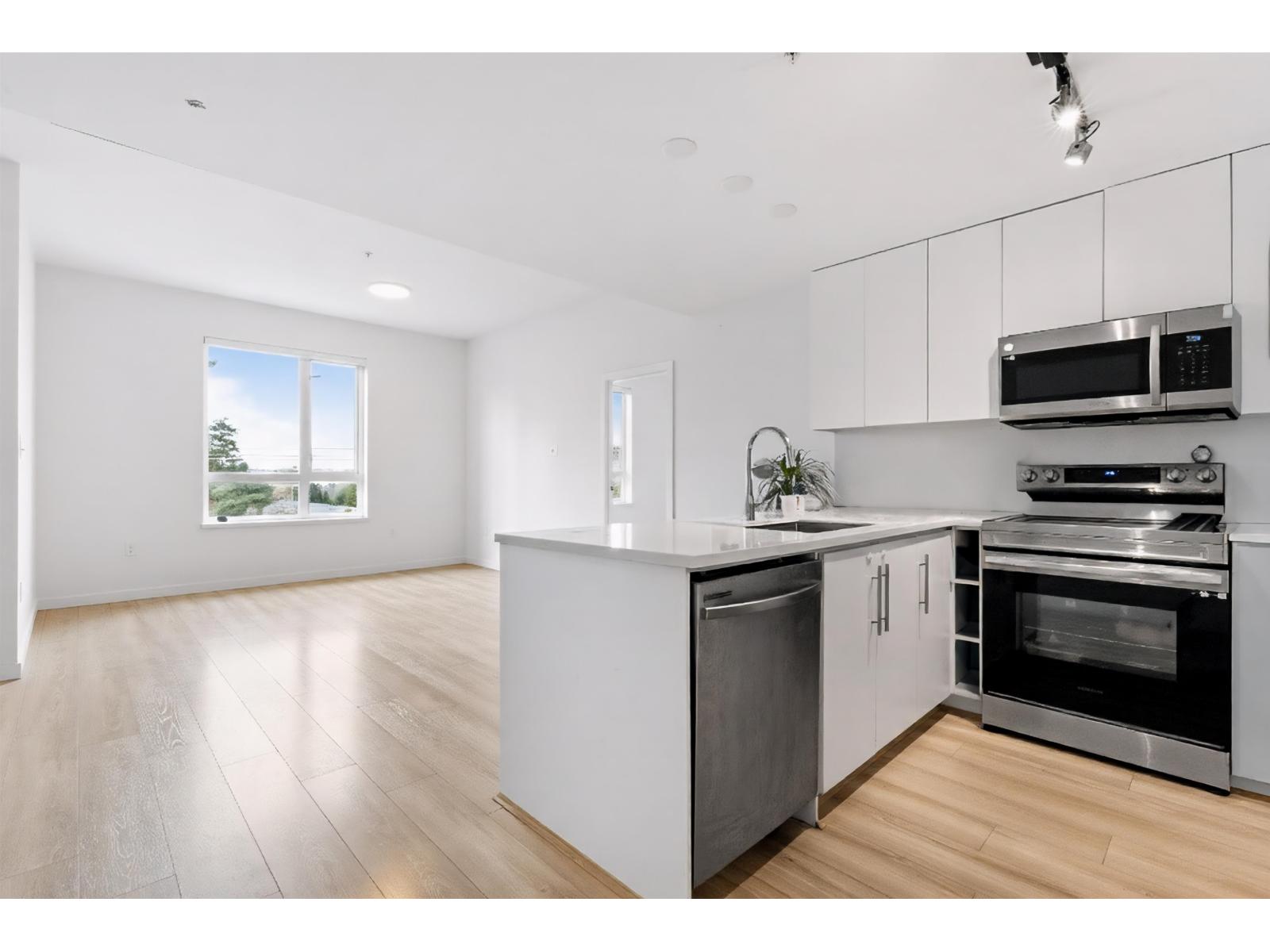 401 5420 208 Street, Langley, British Columbia  V3A 2J9 - Photo 10 - R3087589