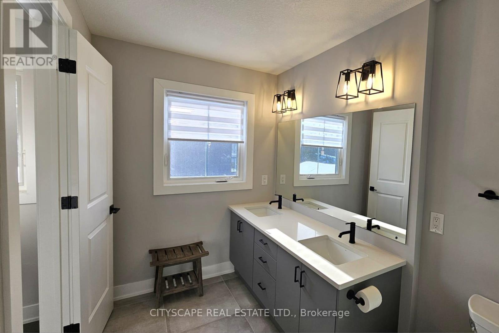 20-297 Whiting Street, Ingersoll, Ontario  N5C 0E6 - Photo 26 - X12771682