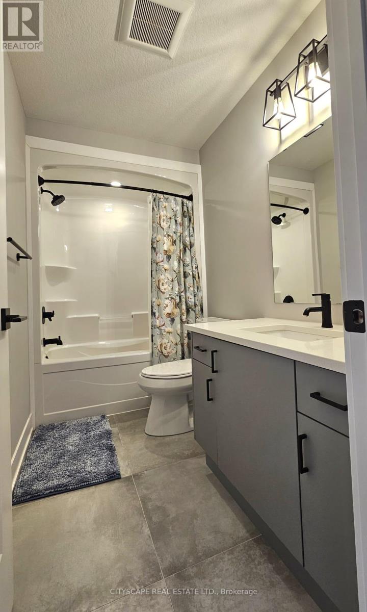 20-297 Whiting Street, Ingersoll, Ontario  N5C 0E6 - Photo 33 - X12771682