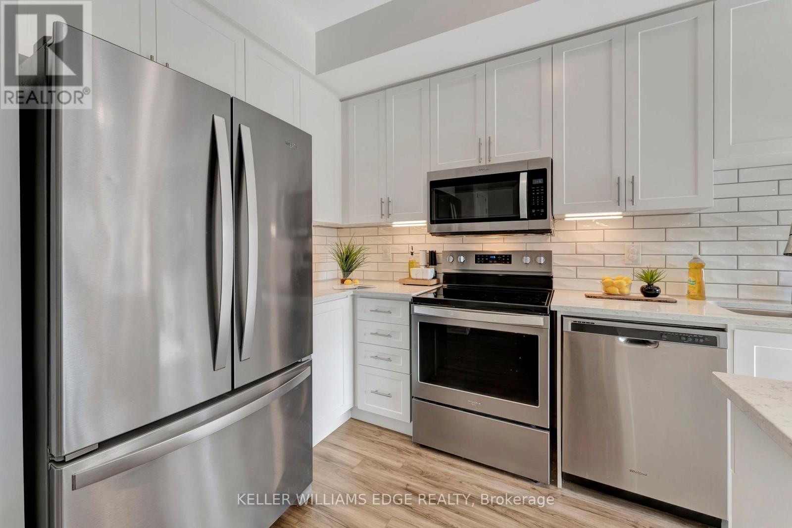 3 - 383 Dundas Street E, Hamilton, Ontario  L8B 1X6 - Photo 10 - X12771688