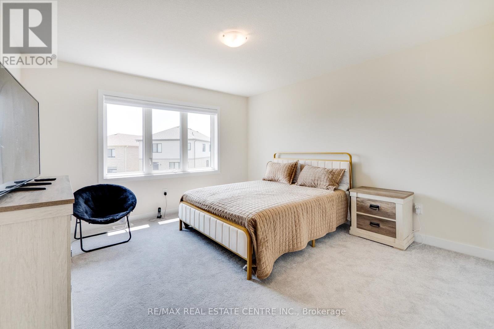 54 Lilac Circle, Haldimand, Ontario  N3W 0H6 - Photo 22 - X12771760