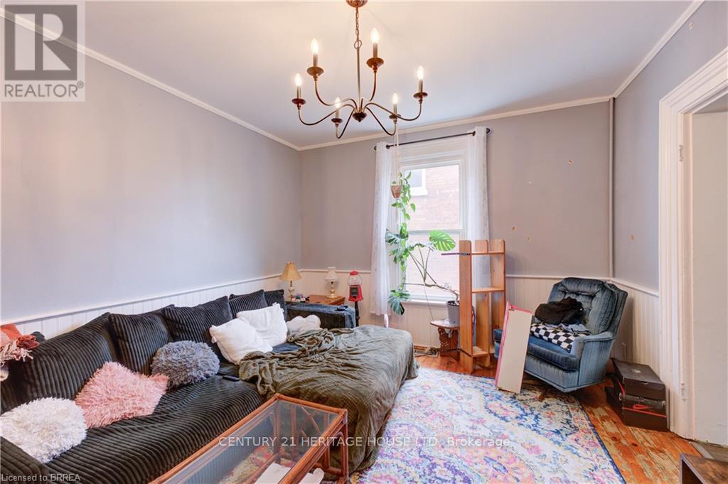 1 - 174 Darling Street, Brantford, Ontario  N3S 3W6 - Photo 5 - X12771818