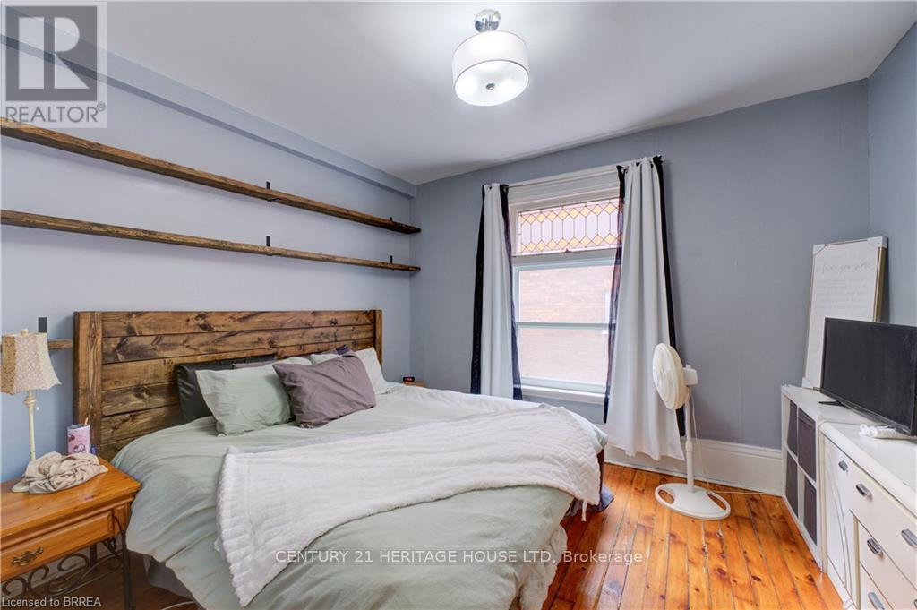 1 - 174 Darling Street, Brantford, Ontario  N3S 3W6 - Photo 6 - X12771818