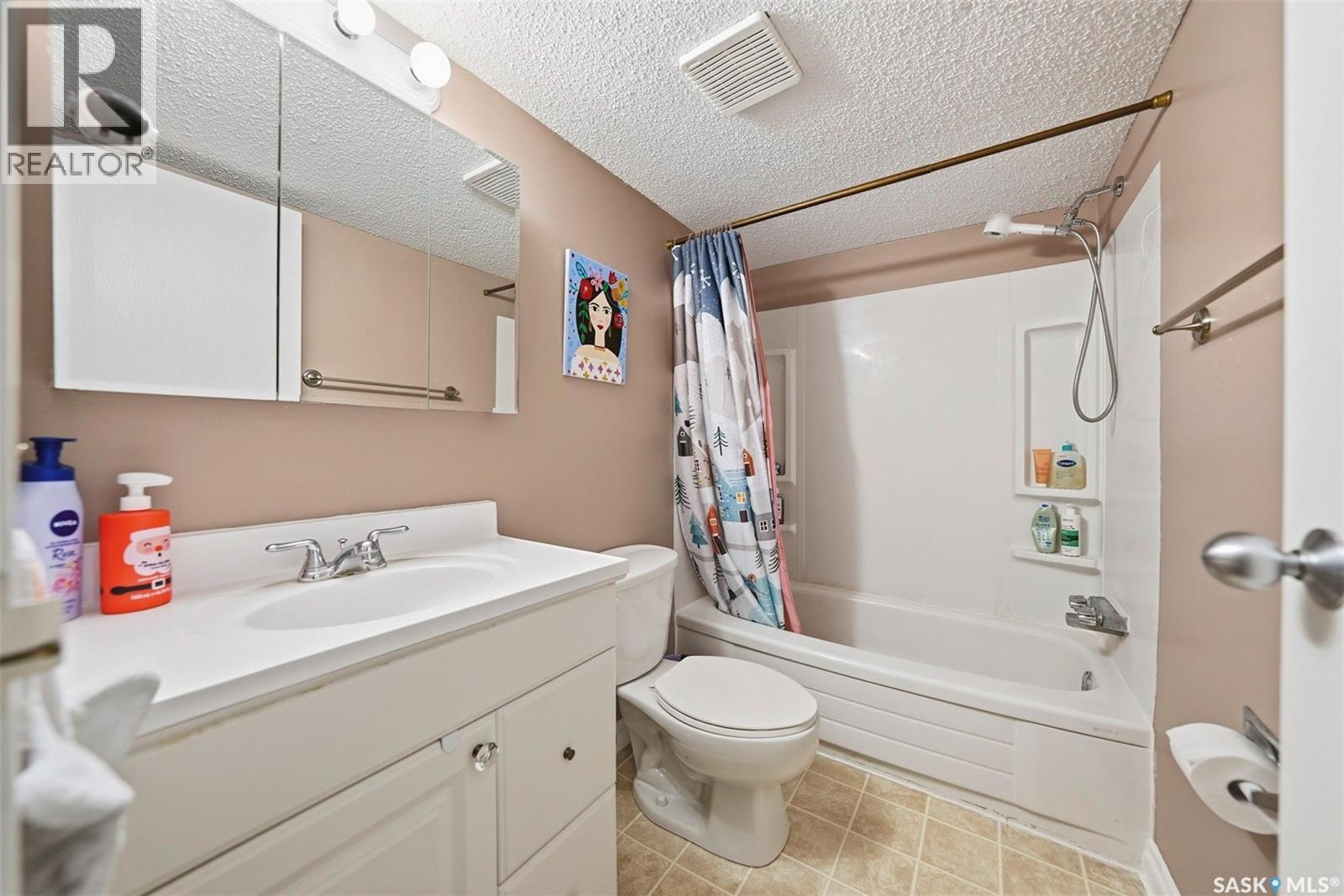 400 423 Tait Court, Saskatoon, Saskatchewan  S7H 5L3 - Photo 32 - SK028156