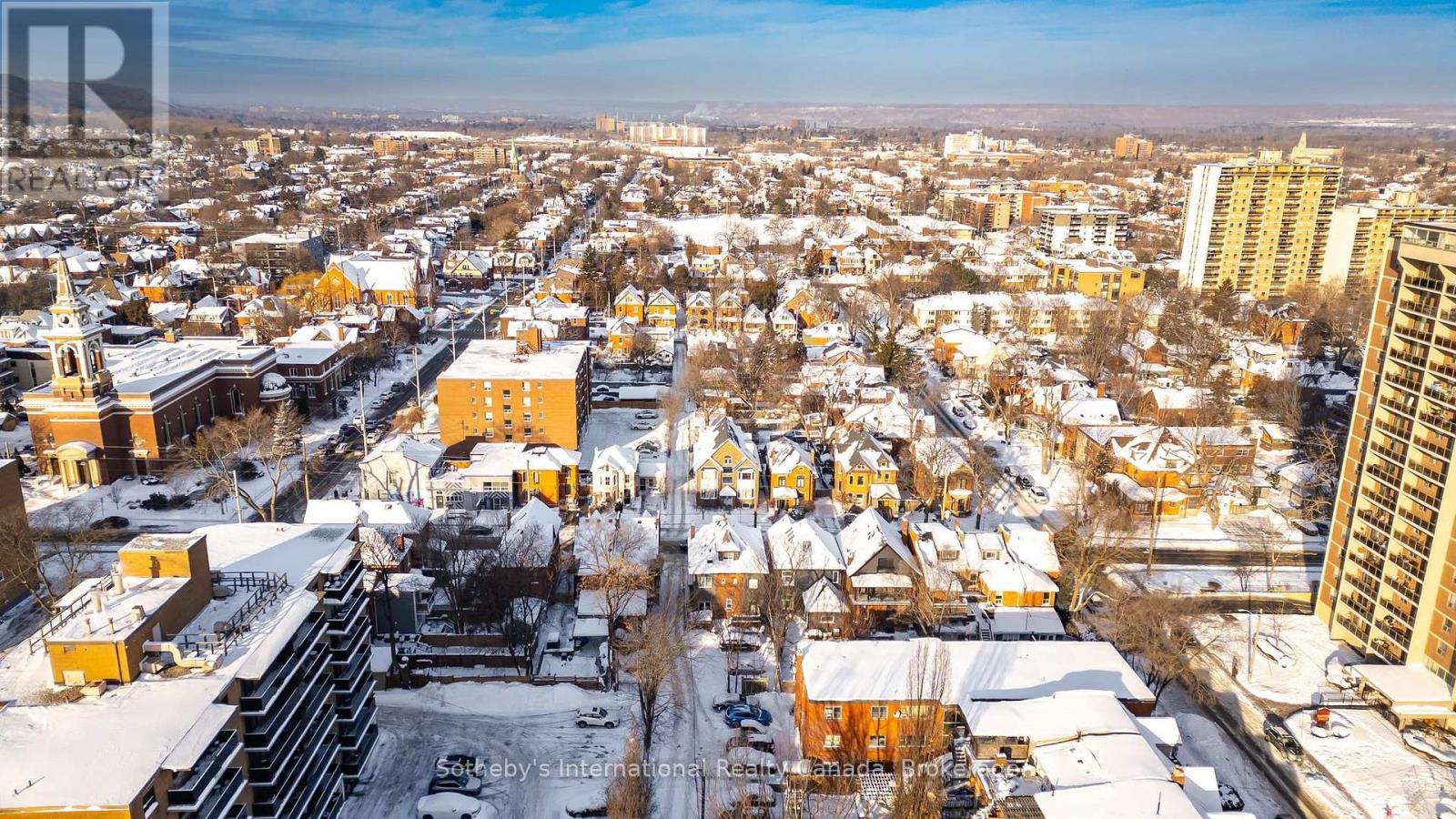 217 Caroline Street S, Hamilton, Ontario  L8P 3L5 - Photo 9 - X12771944