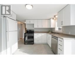 25 AYLING REID COURT, Wasaga Beach, Ontario