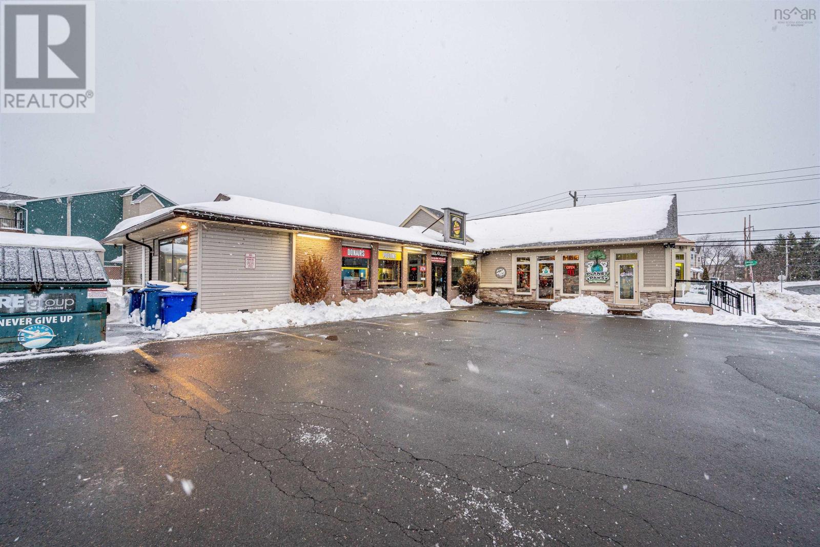 95 Montebello Drive, Dartmouth, Nova Scotia  B2X 3J7 - Photo 2 - 202602428