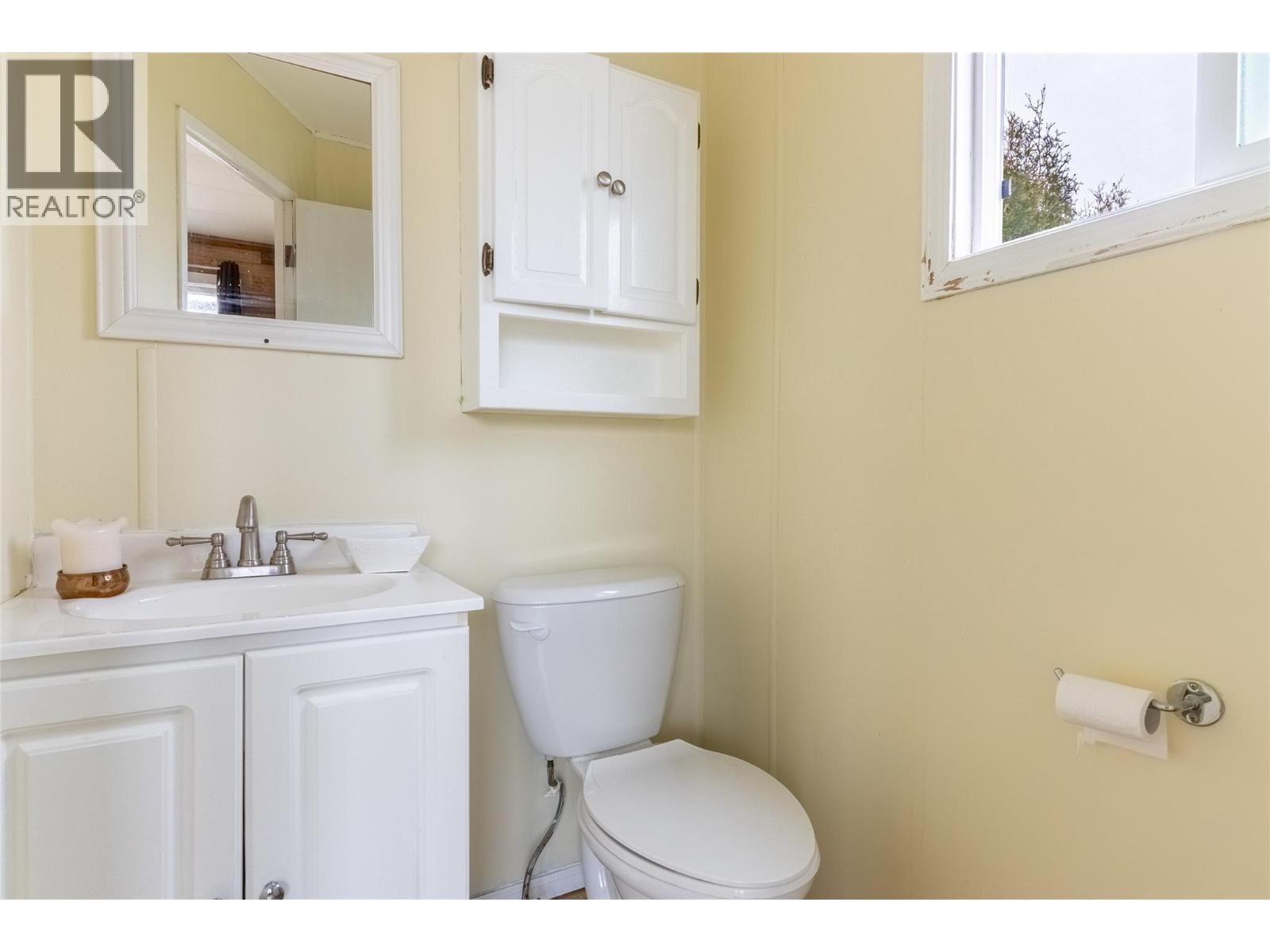 34 Edward Street, Kamloops, British Columbia  V2B 4G1 - Photo 12 - 10374968