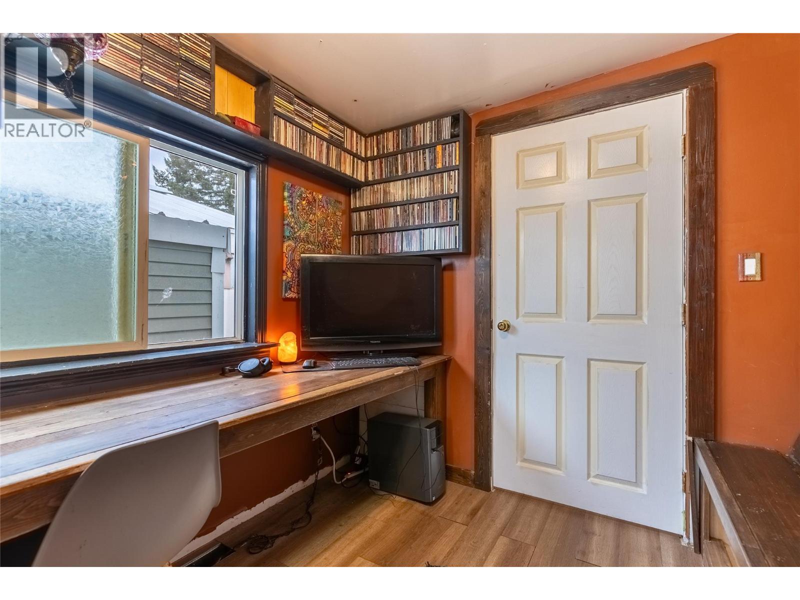 34 Edward Street, Kamloops, British Columbia  V2B 4G1 - Photo 17 - 10374968