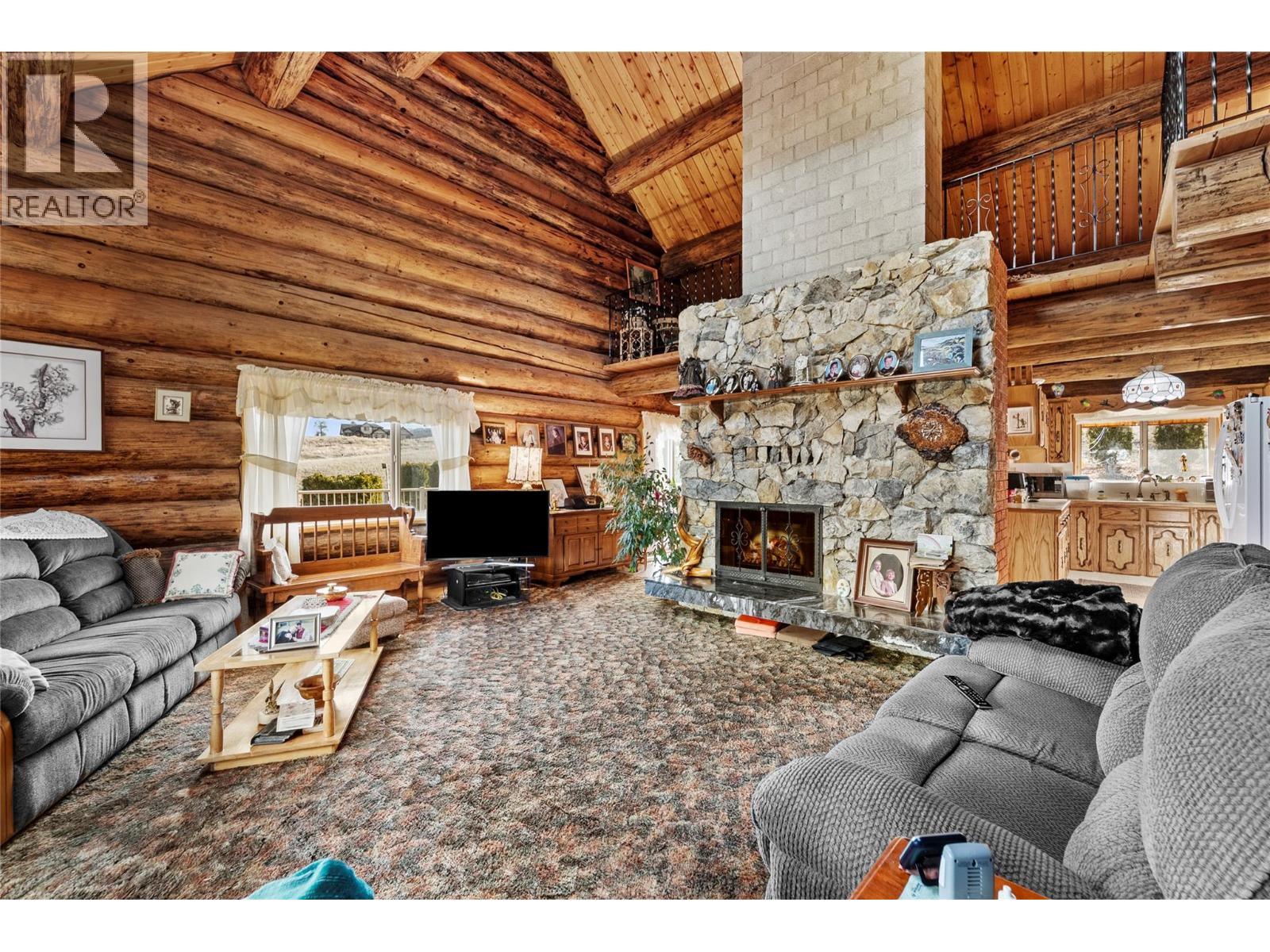 939 Coldwater Road, Merritt, British Columbia  V1K 1B8 - Photo 3 - 10374931