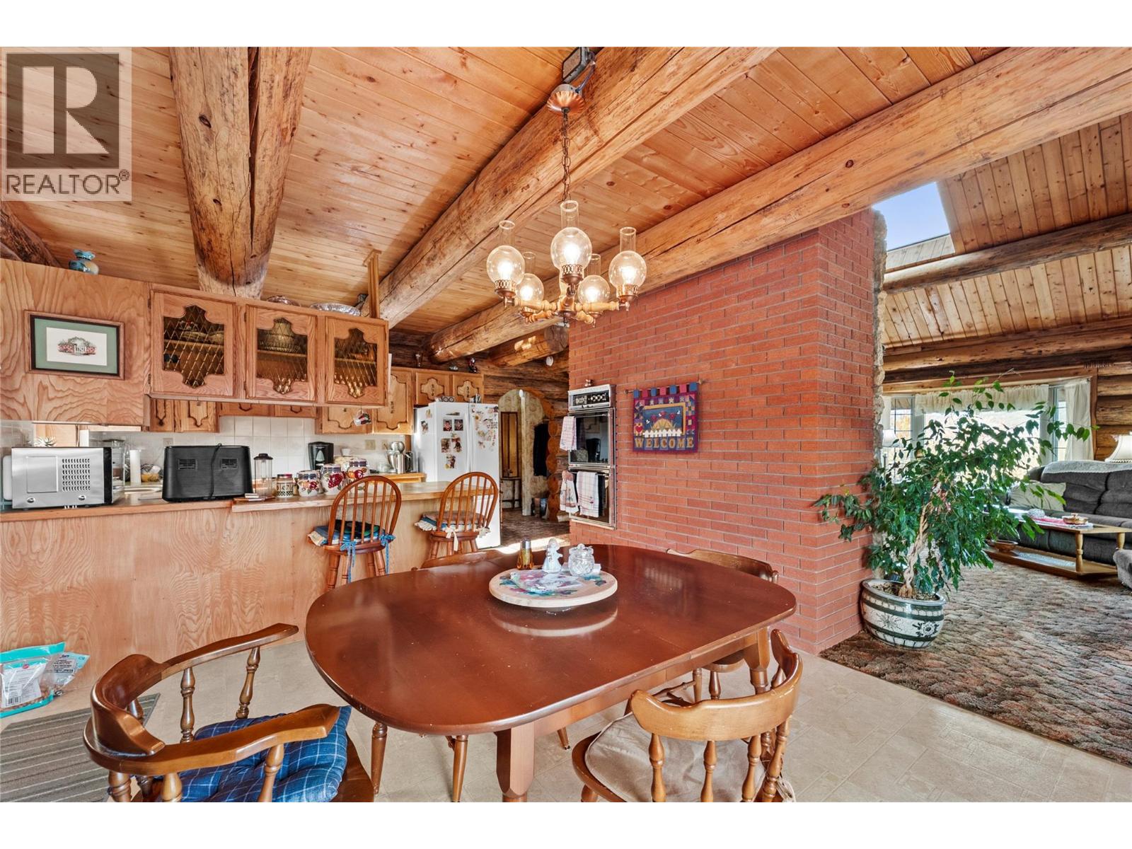 939 Coldwater Road, Merritt, British Columbia  V1K 1B8 - Photo 5 - 10374931