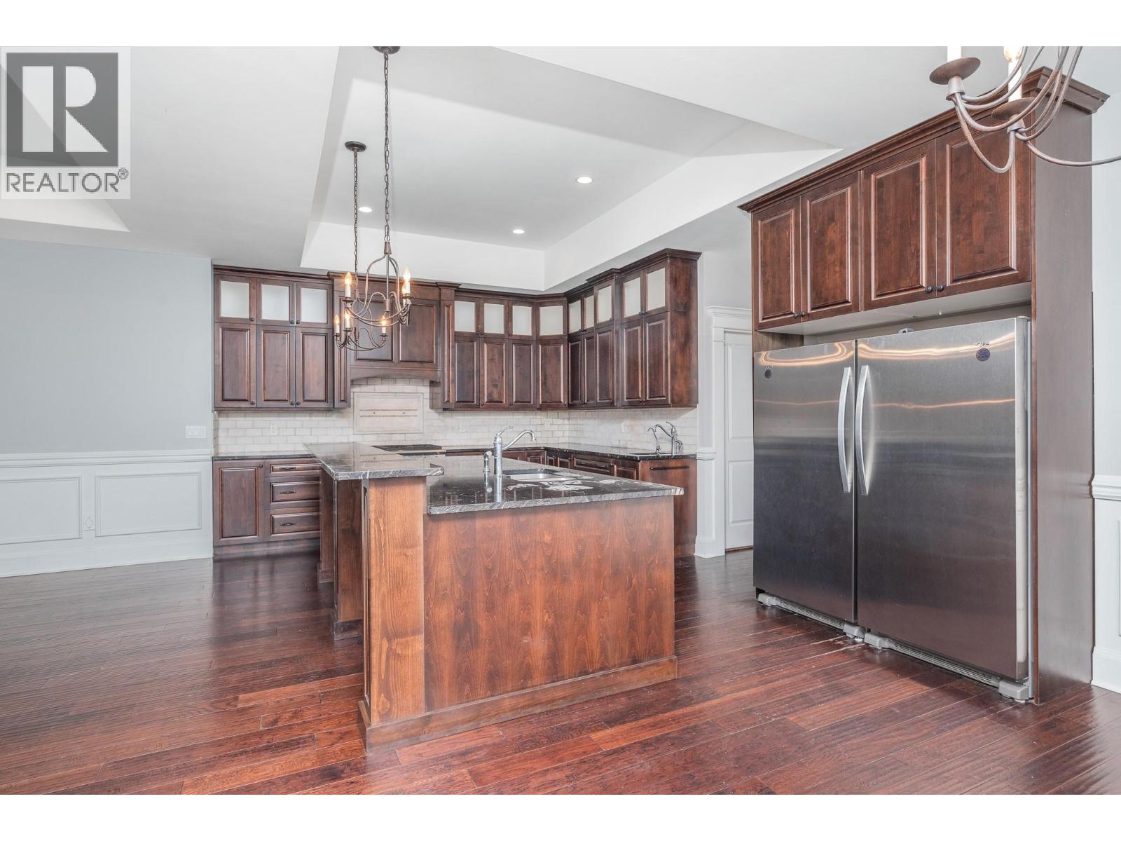 1504 Phoenix Drive, Vernon, British Columbia  V1B 4A3 - Photo 11 - 10374525