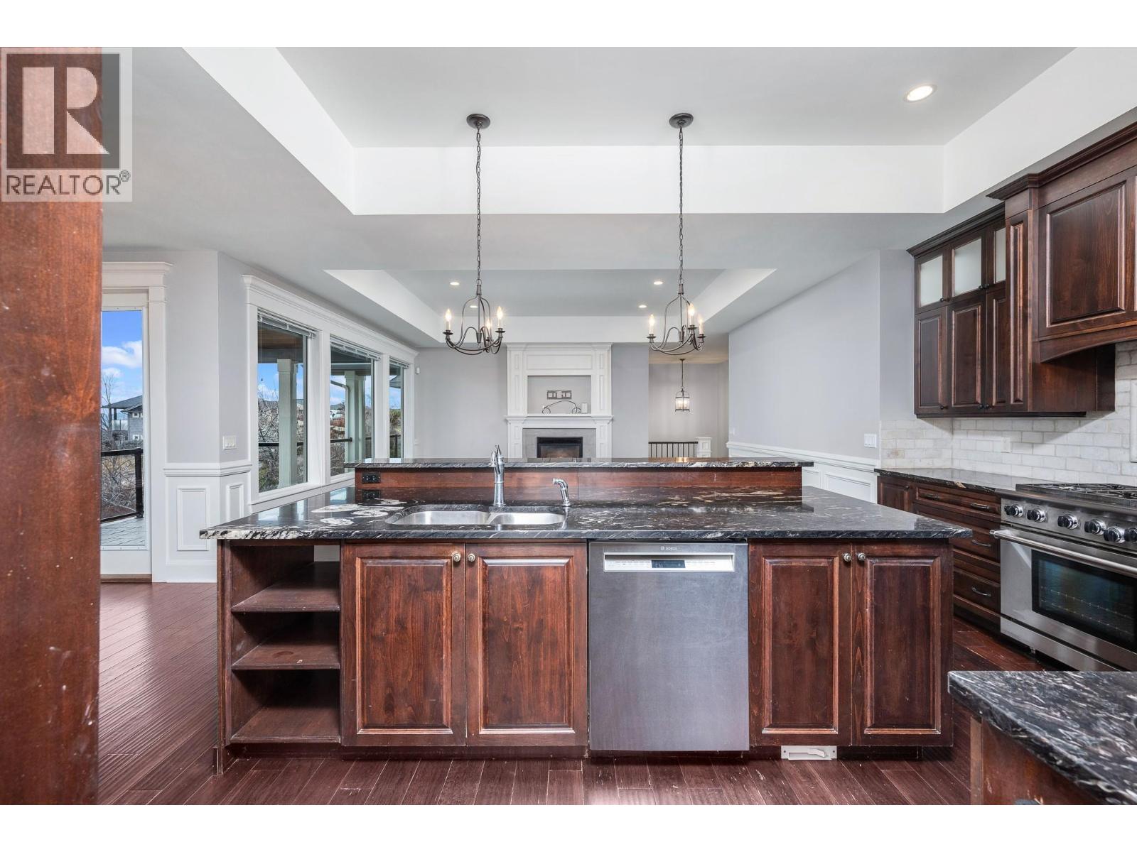 1504 Phoenix Drive, Vernon, British Columbia  V1B 4A3 - Photo 14 - 10374525