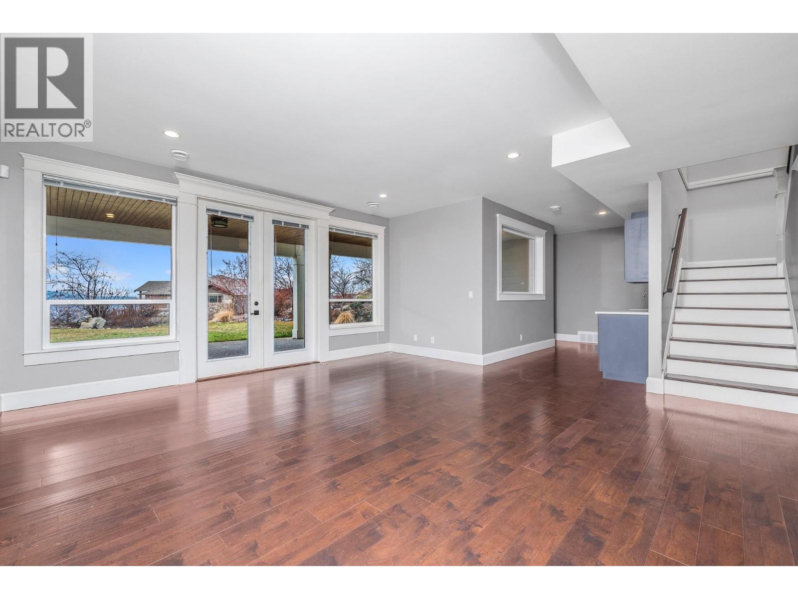 1504 Phoenix Drive, Vernon, British Columbia  V1B 4A3 - Photo 32 - 10374525